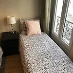 Batignolles Apartment